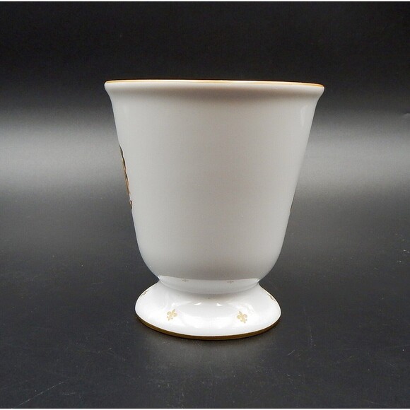 Disney Parks Beauty And The Beast Silhouette White And Gold Crest Fleur-de-lis - Picture 2 of 8